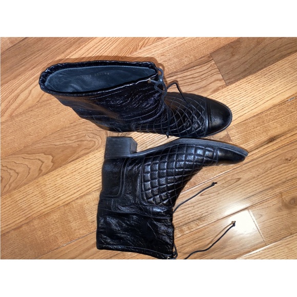 SOLD CHANEL ankle boots - Picture 7 of 8